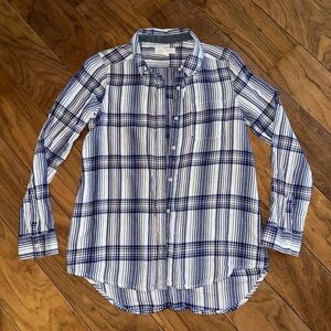 Treasure & Bond long sleeve shirt.